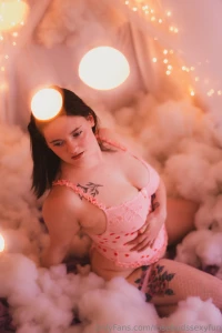 Got the rest of my valentine s day set back part 1