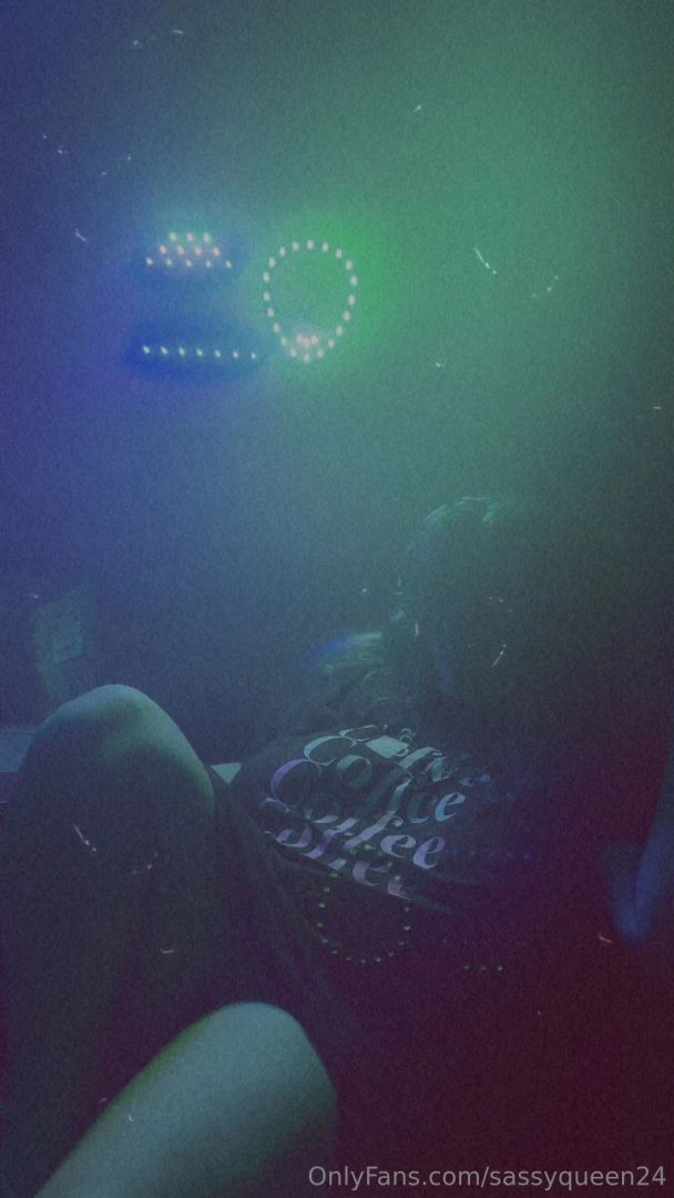 Send a tip for a free picture even if it s 1 the higher the tip the 