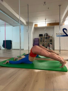 Being this flexible has some advantages if u know what im talking