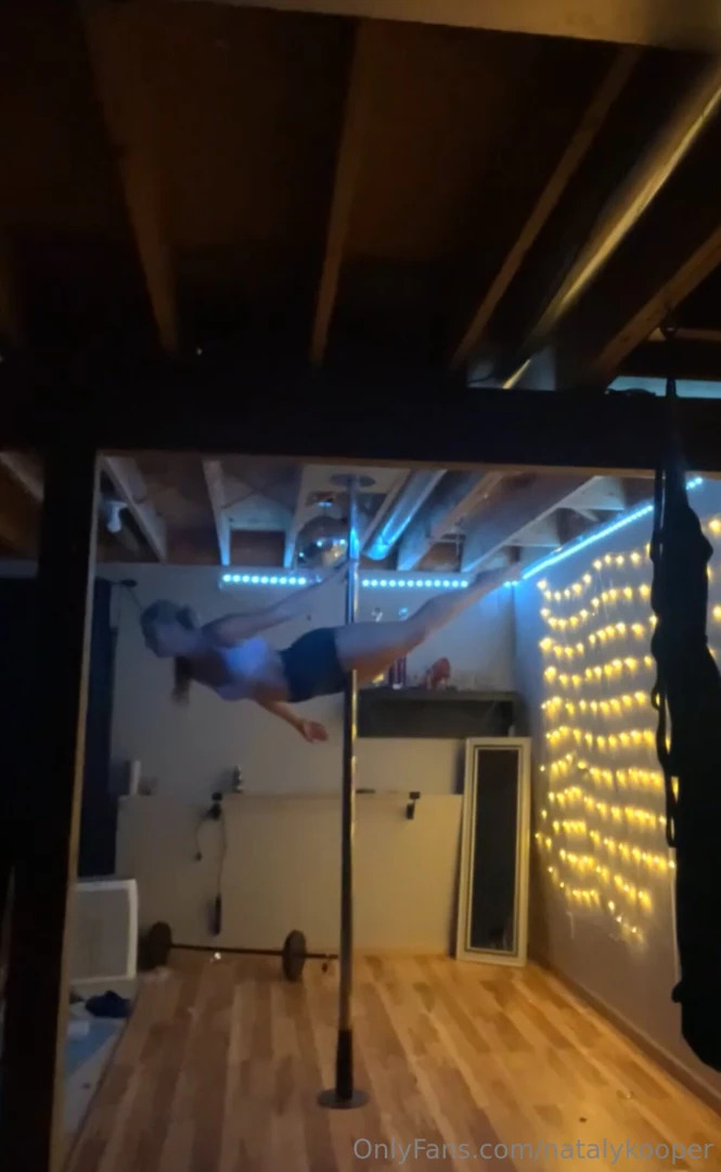 So i ve never admitted this on here but i m a self taught pole dancer 