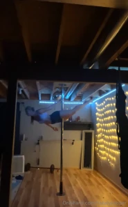 So i ve never admitted this on here but i m a self taught pole dancer