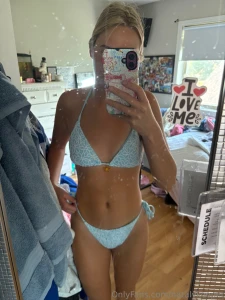 I m bored who wants to chat