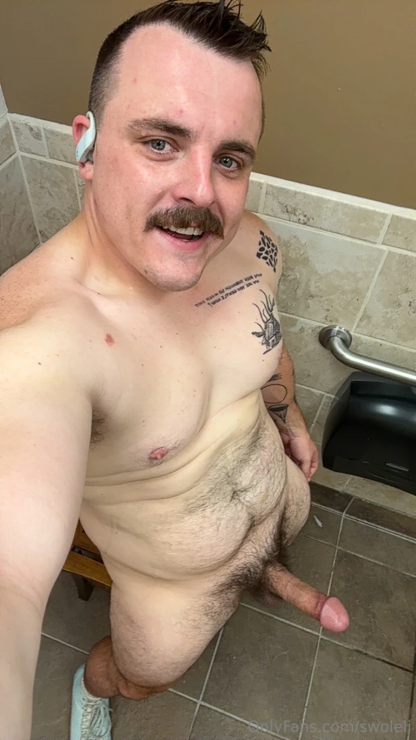 Today s lift had me feeling so good for yall also taking a poll would part 9 