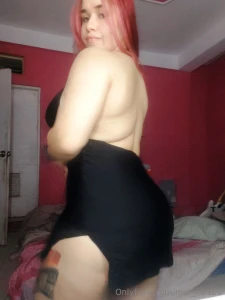 I feel like you would love to dance with me in this dress