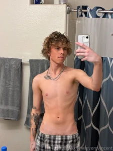 Kiss kiss lt 3 part 1