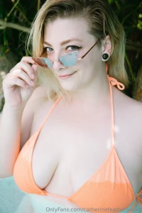 It s starting to get cold does anyone have a hot tub i can come warm part 1