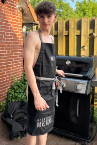 Your local twink chef part 1