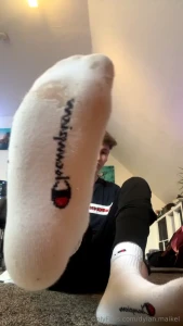 For my feet lovers and submissive boys