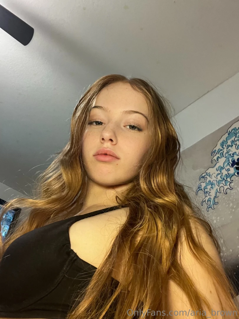 Smallest cock ive ever fucked had to make myself cum with my fav toy 