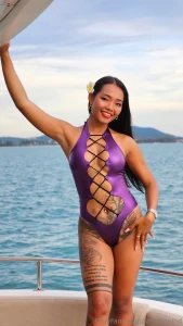 If you stare too long you owe me a message