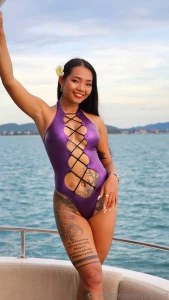 If you stare too long you owe me a message part 1