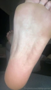 I know you like to taste the sand in between my toes severant as
