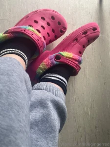 I am 9 hours into my 12 hr hot cushion socks challenge the smell is part 4