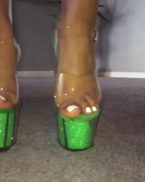 foot-fantasy - Walking in my green glitter pleaser heels with white toes 