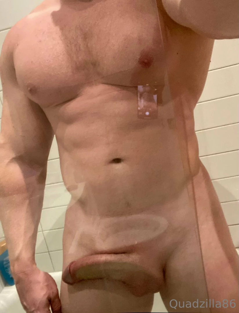 Lowkey feels good when i press it against the glass 