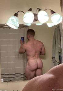 Home for the holidays taking ass pics in the bathroom