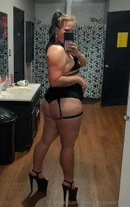 Photo dump of some of my favorite ass pics i ve taken over the last part 3