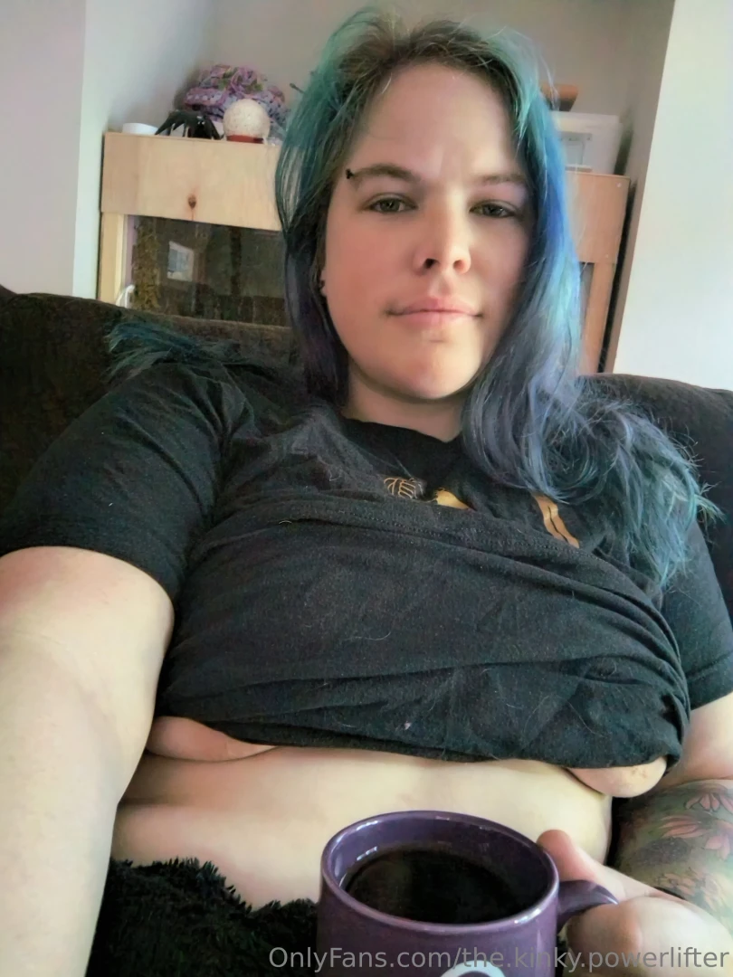 Hey babe check your dms for some naughty morning coffee shots 