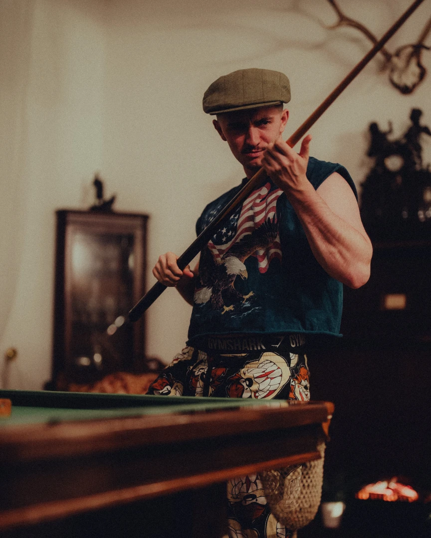 Who wants to play strip pool 