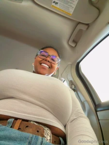 Live from la still soaking up the sunshine here in la and feeling like