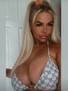 Tip this post 20 for a sexy bikini bundle