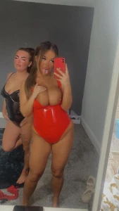 My girl amelievip is backkk give her a sub and i ll i ll do my entire