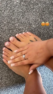 I really need my nails back like this who ever tips this post so i can