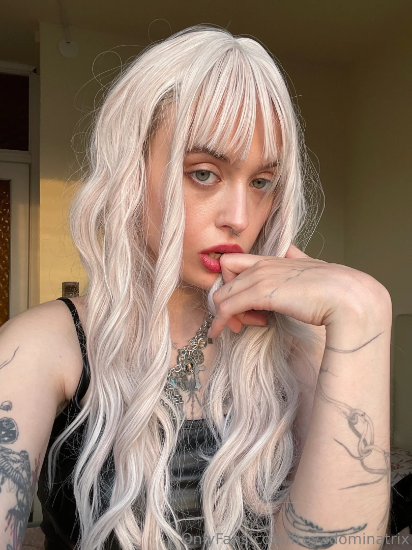 Freyadominatrix 
