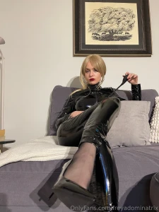 Step right here tiny soft and safe on the bridge of my foot i promise part 1