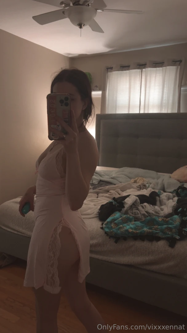 I ve been in the weirdest headspace being in therapy new doses of meds 