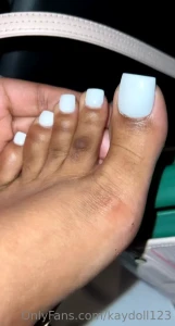 My feet so pretty