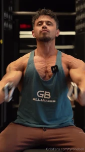 Friday chest day - a lot of the time i ll finish my chest workouts off