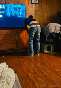 Lsuchevygirl just made her account free she s smoking hot and tone and