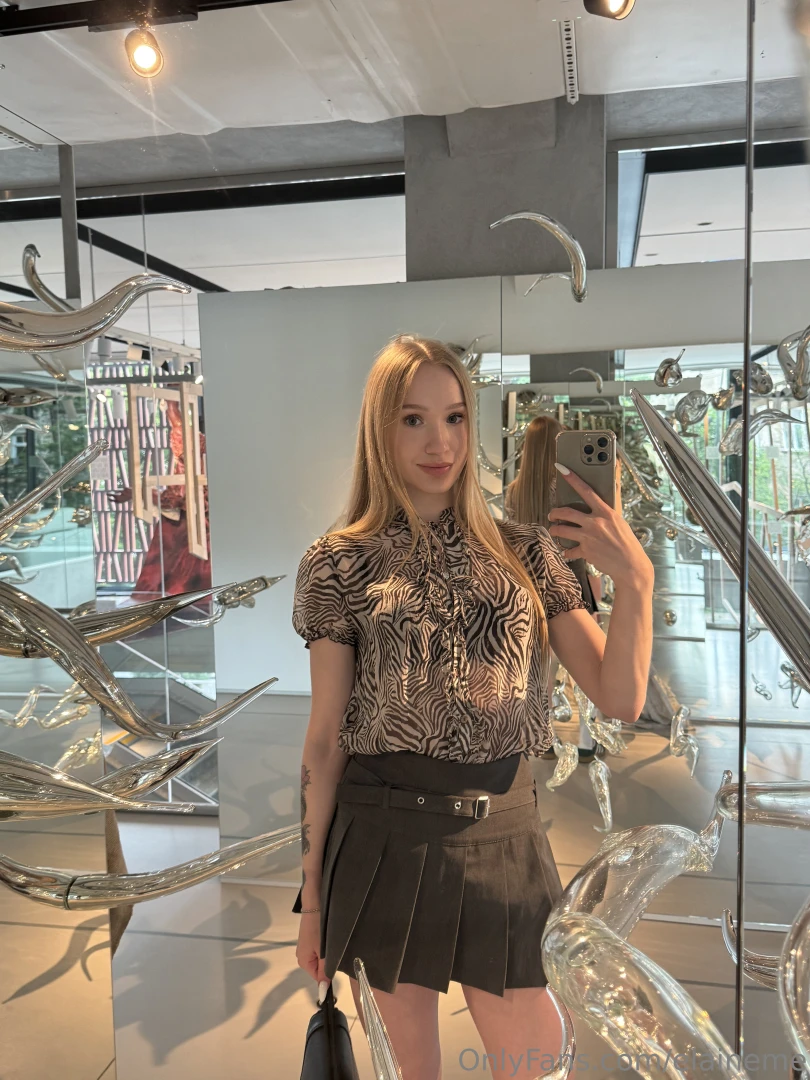 Spent the afternoon quietly strolling through a museum soaking in all part 1 
