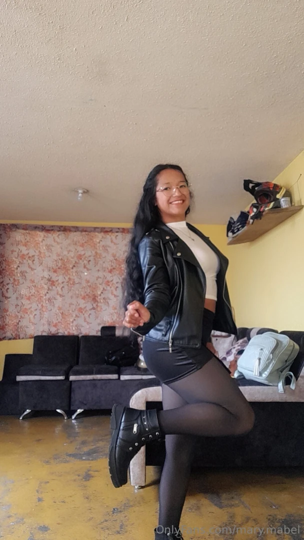 Ahora imaginame sin ropa 