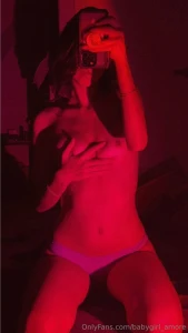 Hey loves here is a little end of the year photo dump of my favs lt 3 part 33