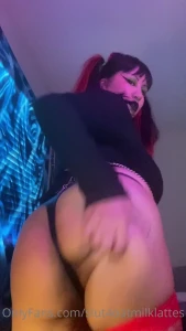 Chain asmr my cute squishy butt