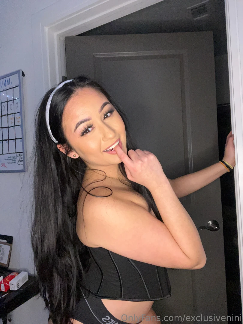 Happy hump day part 4560 