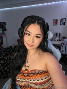 I know mondays suck but i can make it better