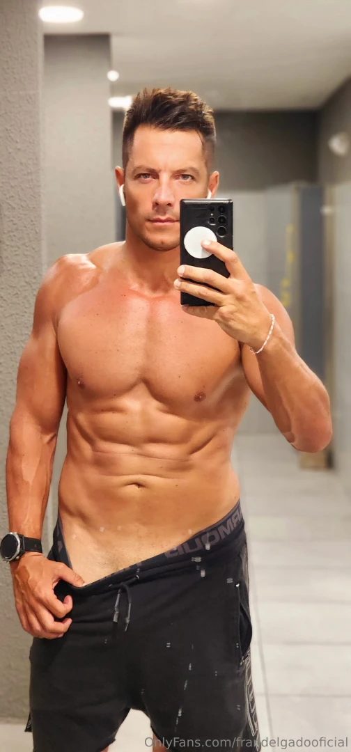 Asi quedo el espejo imaginate el video completito 