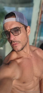 Anda a tus inbox que te mande mi primera colaboracion part 1