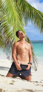 Dia de playa fotos y videos muyyyy hot quien quiere ver el material part 1