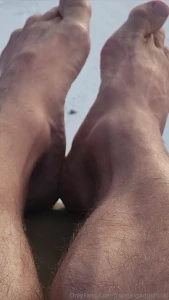 Volvi de trabajar y me vine a tomar sol a la terraza de casa y pinto