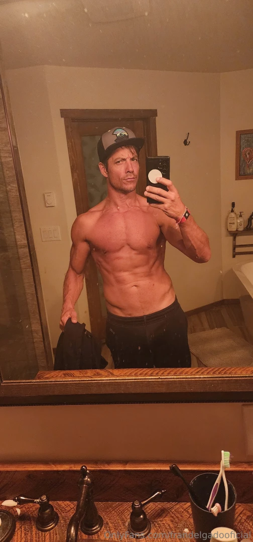 Saliendo del gym les mando video acompa ado 