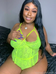 Sexy in green part 2