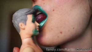 Gentle giantess toxic kissing and armpit sniffing custom custom you