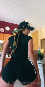 The booty can t be contained