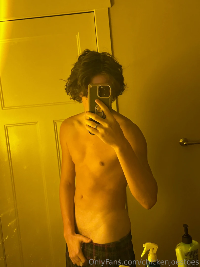 So i have a tan line now 