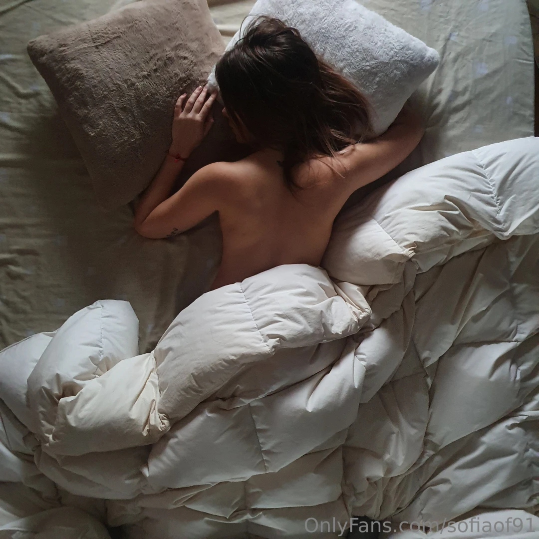 Me encanta pasar las horas en mi cama te apuntas 