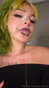 How do we feel about spit play do we wanna see more or less cuz i got